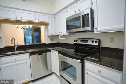 2400 Clarendon Boulevard #205, Arlington, VA 22201 - Photo 5