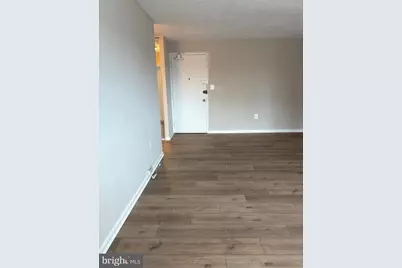 1200 S Arlington Ridge Road S #605, Arlington, VA 22202 - Photo 11