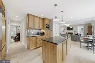 616 26th St S, Arlington, VA 22202 - Photo 15