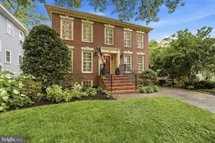 616 26th St S, Arlington, VA 22202 - Photo 3