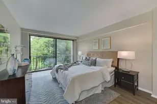 4141 N Henderson Rd, Arlington, VA 22203 - Photo 15