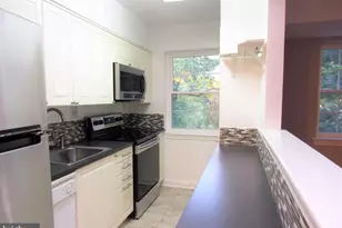 1322 Fort Myer Dr, Arlington, VA 22209 - Photo 29