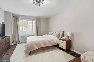 1200 S Arlington Ridge Rd, Arlington, VA 22202 - Photo 11