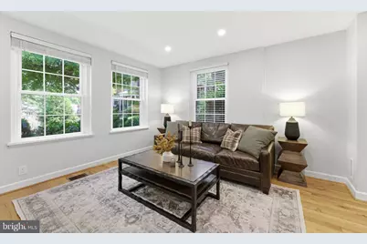 4892 28th Street S, Arlington, VA 22206 - Photo 5