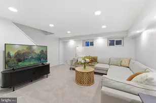 4892 28th Street S, Arlington, VA 22206 - Photo 27