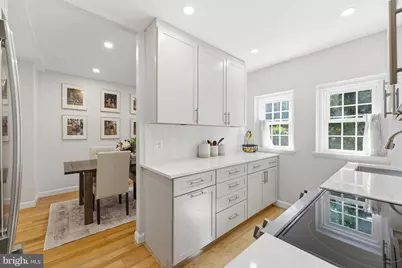 4892 28th Street S, Arlington, VA 22206 - Photo 13