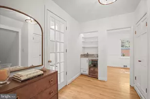 3075 N Pollard Street N, Arlington, VA 22207 - Photo 7