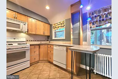 1400 12th Street N #2, Arlington, VA 22209 - Photo 7