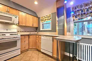 1400 12th St N, Arlington, VA 22209 - Photo 7