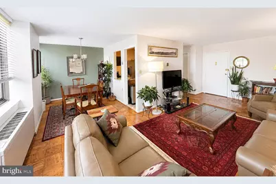 4390 Lorcom Lane #606, Arlington, VA 22207 - Photo 5