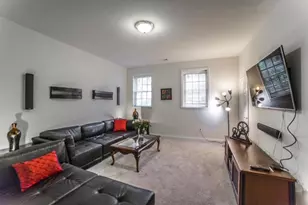 1026 26th St S, Arlington, VA 22202 - Photo 29