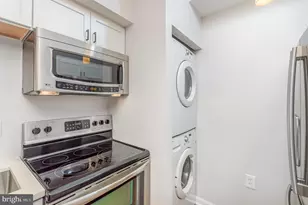 1211 S Eads St, Arlington, VA 22202 - Photo 7