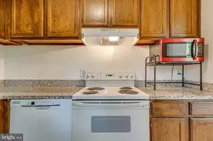 4271 35th St S, Arlington, VA 22206 - Photo 9