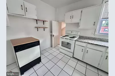 1208 S Cleveland Street #TOP FLOOR, Arlington, VA 22204 - Photo 13