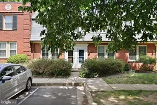 2700 S 16th Street S, Arlington, VA 22204 - Photo 1
