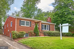 6230 Washington Blvd, Arlington, VA 22205 - Photo 1