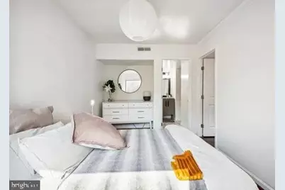 1300 Army Navy Drive #321, Arlington, VA 22202 - Photo 9