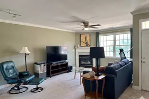 6924 Fairfax Dr, Arlington, VA 22213 - Photo 3
