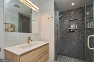 230 N Jackson Street N, Arlington, VA 22201 - Photo 37