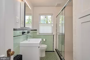 230 N Jackson Street N, Arlington, VA 22201 - Photo 41