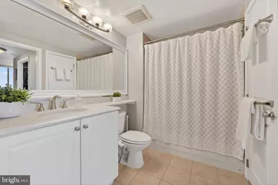 851 N Glebe Road #1301, Arlington, VA 22203 - Photo 37