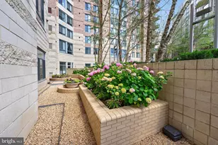 851 N Glebe Rd, Arlington, VA 22203 - Photo 81