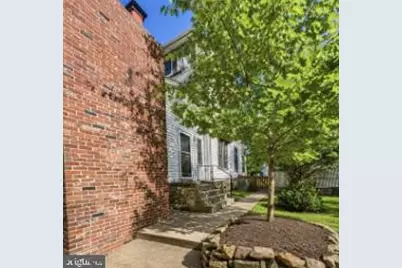 5501 3rd Street S, Arlington, VA 22204 - Photo 3