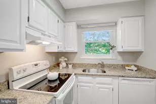 2107 N Scott St, Arlington, VA 22209 - Photo 23