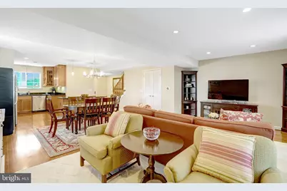 4123 S Four Mile Run Drive #B, Arlington, VA 22204 - Photo 9