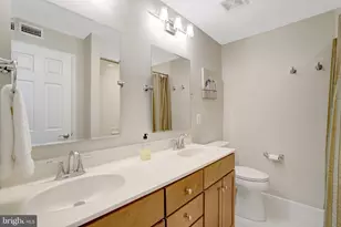 4123 S Four Mile Run Dr, Arlington, VA 22204 - Photo 33