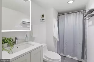 1101 S Arlington Ridge Rd, Arlington, VA 22202 - Photo 29