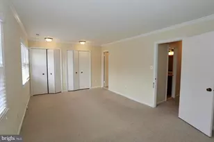 2215 N Somerset St, Arlington, VA 22205 - Photo 13
