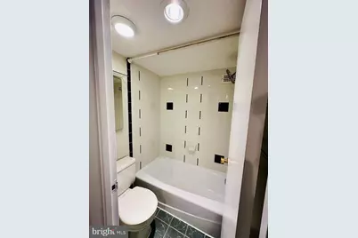1300 Army Navy Drive #1010, Arlington, VA 22202 - Photo 23
