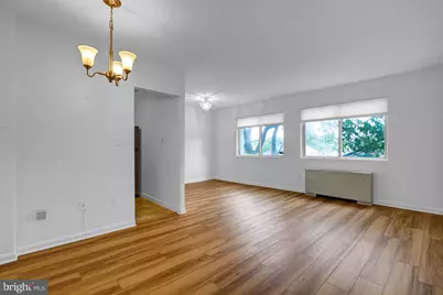 3601 5th Street S #307, Arlington, VA 22204 - Photo 3