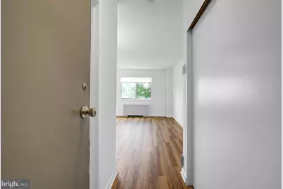 3601 5th Street S #307, Arlington, VA 22204 - Photo 9