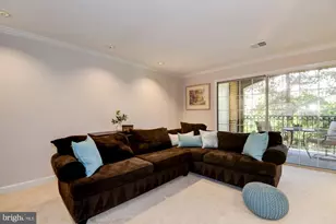 6924 Fairfax Dr, Arlington, VA 22213 - Photo 7