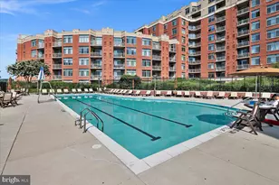 3650 S Glebe Rd, Arlington, VA 22202 - Photo 33
