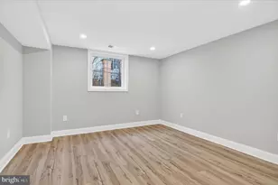 1607 N Glebe Rd, Arlington, VA 22207 - Photo 33