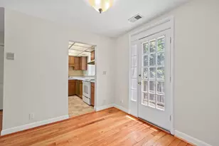 2880 S Abingdon St, Arlington, VA 22206 - Photo 7