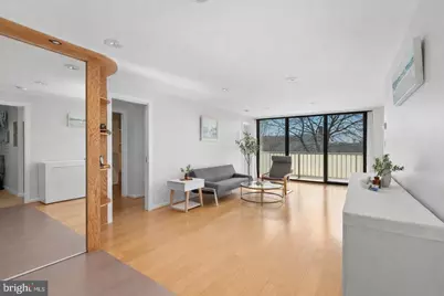 1510 12th Street N #303, Arlington, VA 22209 - Photo 3