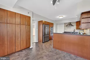 1016 S Wayne St, Arlington, VA 22204 - Photo 27