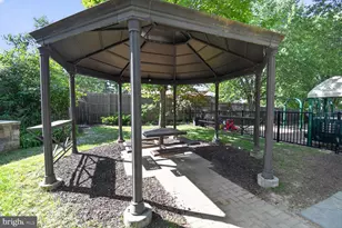 3043 S Columbus St, Arlington, VA 22206 - Photo 11
