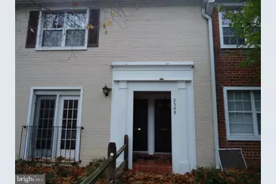 2509 S Walter Reed Drive #D, Arlington, VA 22206 - Photo 1