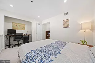 1301 N Courthouse Rd, Arlington, VA 22201 - Photo 33