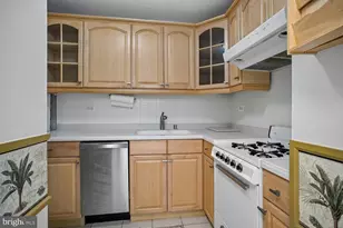 2030 N Adams St, Arlington, VA 22201 - Photo 15