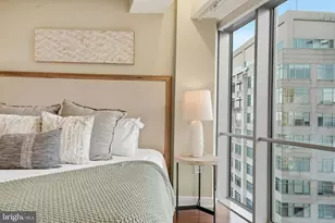 1111 19th St N, Arlington, VA 22209 - Photo 29