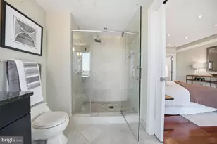 1111 19th St N, Arlington, VA 22209 - Photo 23