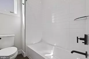 881 N Manchester St, Arlington, VA 22205 - Photo 67