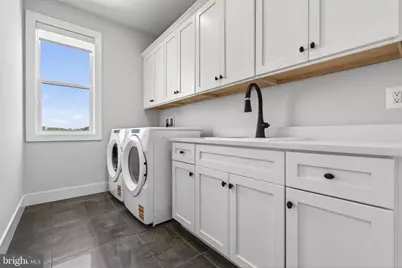 881 N Manchester Street, Arlington, VA 22205 - Photo 39