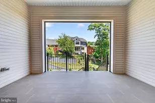 881 N Manchester St, Arlington, VA 22205 - Photo 19